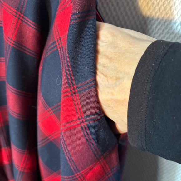 VOODOO VIXENS Sz S Plaid Red and Black Full Skirt with Pockets Unlined Zipper - Picture 5 of 9